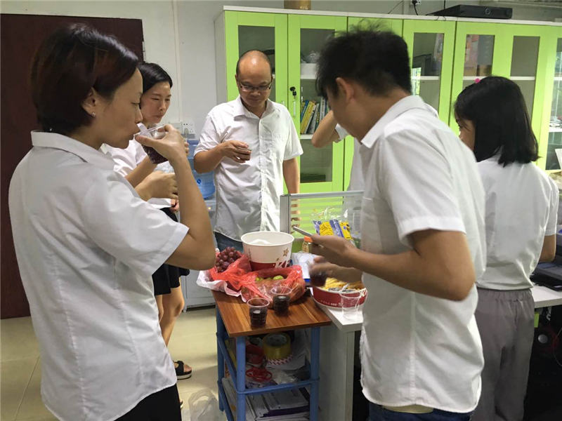 国产无码精品在线观看密封圈下午（wǔ）茶時間